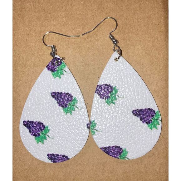 ☀️3/$12☀️ Grape Printed Faux Leather Dangle Earrings - Picture 1 of 4